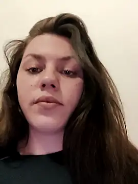 Snapshot of leeya_lee chatting on March 15, 9:27 pm leeya lee online show from March 15, 9:27 pm