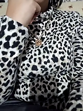 Snapshot of Barby8787 chatting on January 18, 2:44 pm Barby8787 online show from January 18, 2:44 pm