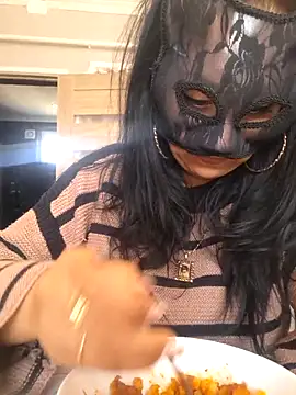 Snapshot of Barby8787 chatting on March 20, 9:15 am Barby8787 online show from March 20, 9:15 am