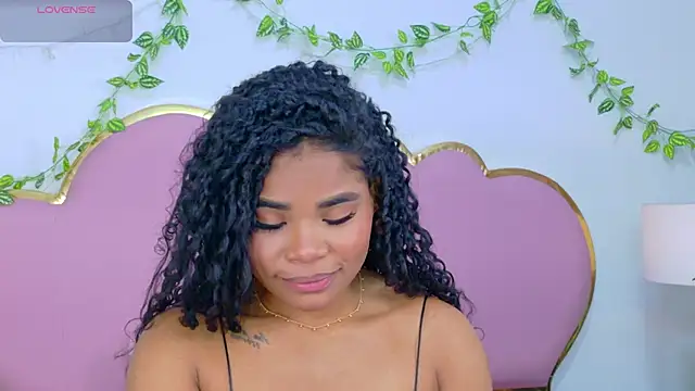 Snapshot of NahiaraReina chatting on November 23, 12:49 pm NahiaraReina online show from November 23, 12:49 pm