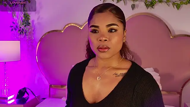 Snapshot of NahiaraReina chatting on July 11, 1:14 pm NahiaraReina online show from July 11, 1:14 pm