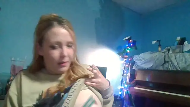 Snapshot of rosequartz chatting on November 5, 8:47 am rosequartz online show from November 5, 8:47 am