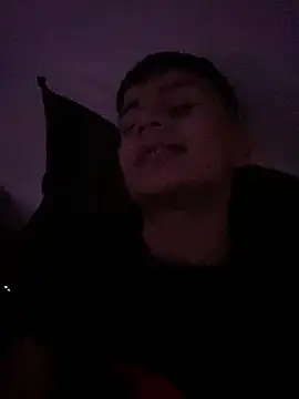 Snapshot of The__Rodriguez chatting on December 25, 6:52 am The  Rodriguez online show from December 25, 6:52 am