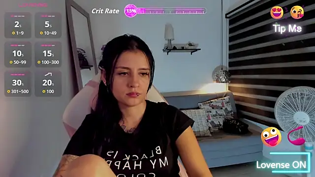 Snapshot of yenny_garcia chatting on April 18, 7:58 pm yenny garcia online show from April 18, 7:58 pm