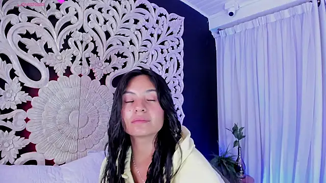 Mindy sweety online show from April 14, 12:33 pm