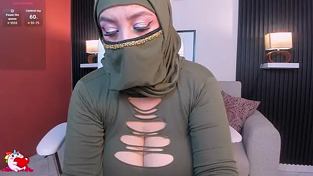 cloe sirena online show from November 10, 2:49 pm