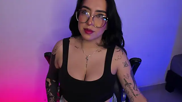 AnnikaMerliahh  online show from October 17, 3:20 am