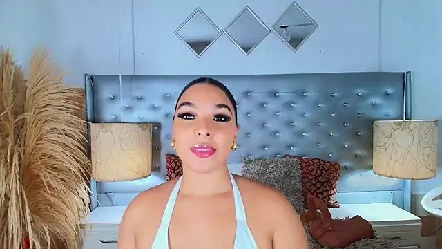 EileenBenzon online show from March 1, 6:11 pm