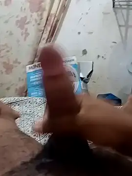 Snapshot of kaua_rola_de_mel chatting on January 9, 11:58 am kaua rola de mel online show from January 9, 11:58 am