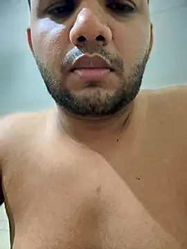 Snapshot of ved240 chatting on September 9, 6:46 am ved240 online show from September 9, 6:46 am