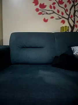 Snapshot of ved240 chatting on January 9, 6:31 pm ved240 online show from January 9, 6:31 pm