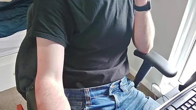an4y8ot online show from June 22, 8:44 am