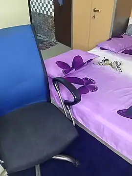 Black baby online show from March 1, 6:54 pm