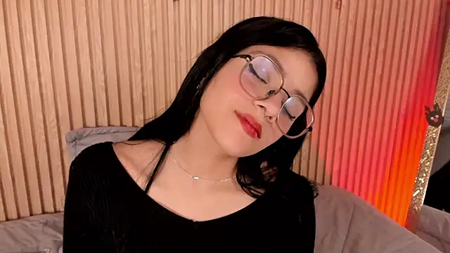 lana dol online show from December 19, 1:29 pm