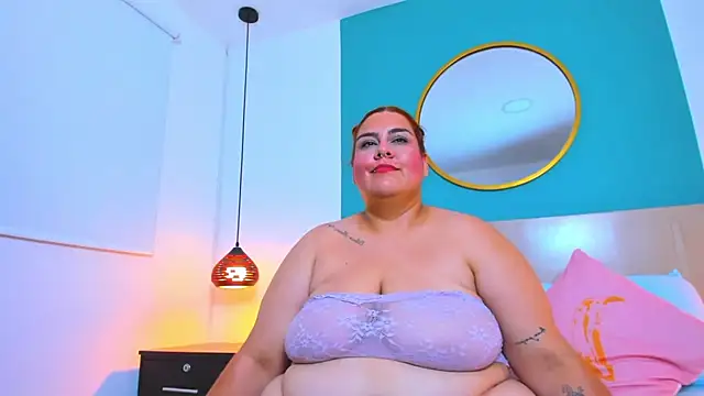 Snapshot of noaah_brown chatting on December 21, 5:03 am noaah brown online show from December 21, 5:03 am