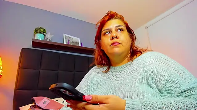 Snapshot of noaah_brown chatting on December 30, 7:21 pm noaah brown online show from December 30, 7:21 pm