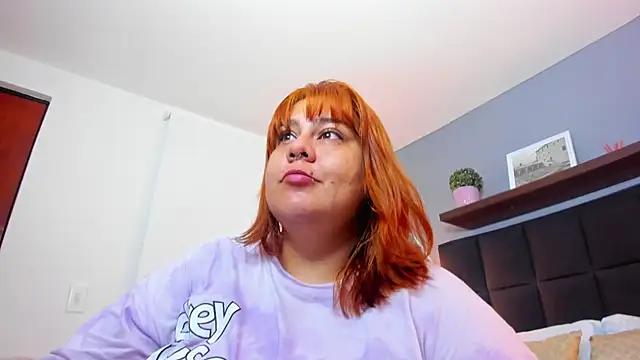 Snapshot of noaah_brown chatting on February 25, 12:03 pm noaah brown online show from February 25, 12:03 pm