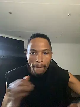 Snapshot of BlueIceCube chatting on January 20, 8:41 am BlueIceCube online show from January 20, 8:41 am