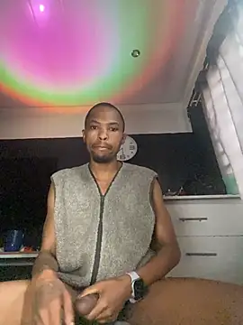 Snapshot of BlueIceCube chatting on November 28, 5:32 am BlueIceCube online show from November 28, 5:32 am