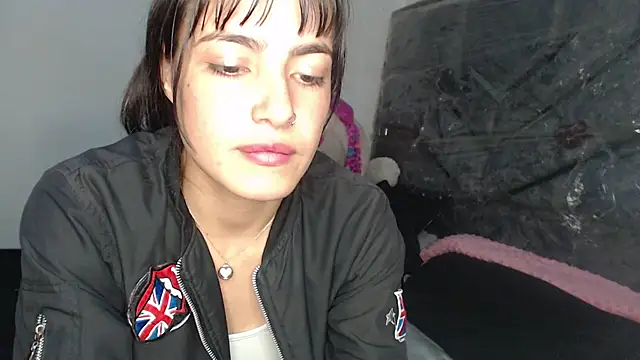 skinny sweet2411 online show from March 17, 4:32 pm