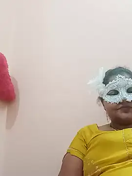 Snapshot of seemi_bhabhi chatting on February 2, 6:48 am seemi bhabhi online show from February 2, 6:48 am