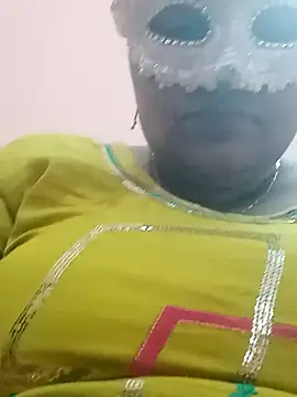 Snapshot of seemi_bhabhi chatting on February 15, 5:30 am seemi bhabhi online show from February 15, 5:30 am