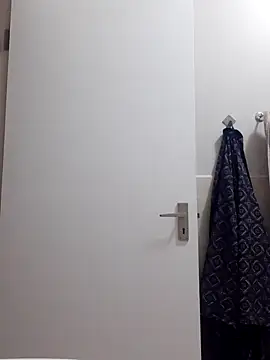 Snapshot of MIGHTY_MAGNUM chatting on January 2, 8:02 pm MIGHTY MAGNUM online show from January 2, 8:02 pm