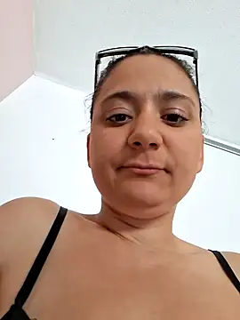 Nell-X online show from June 10, 11:31 am