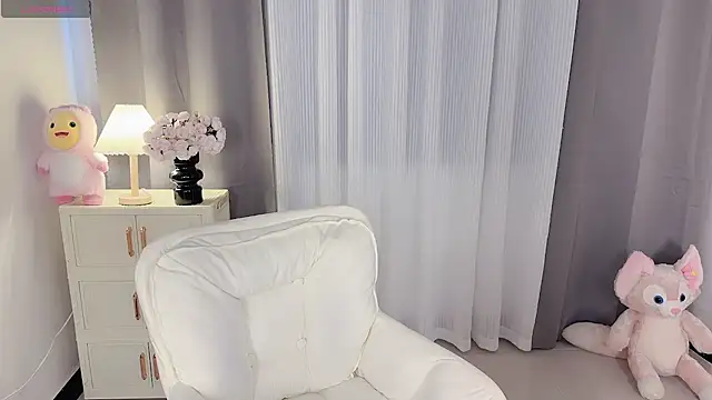 Lucky-susuBB online show from December 18, 8:31 am