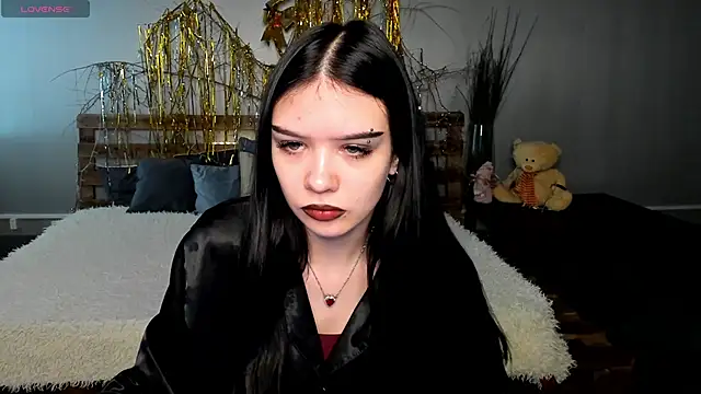 SweetyDeviliya online show from February 15, 8:44 am