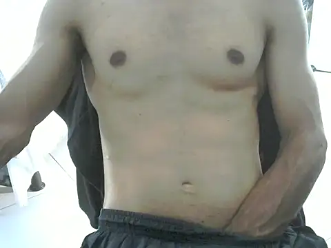 Snapshot of bbehemothh chatting on February 6, 7:51 pm bbehemothh online show from February 6, 7:51 pm