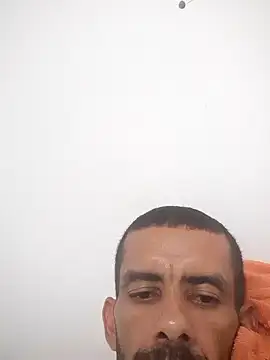 Snapshot of bbehemothh chatting on February 12, 1:41 am bbehemothh online show from February 12, 1:41 am