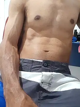 Snapshot of bbehemothh chatting on October 6, 3:48 am bbehemothh online show from October 6, 3:48 am