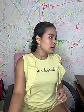 Snapshot of Rousse_blue chatting on January 25, 8:10 pm Rousse blue online show from January 25, 8:10 pm