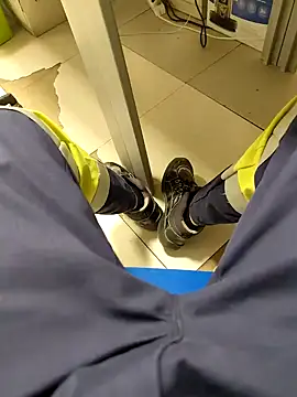 Snapshot of coppiapazza chatting on January 12, 8:57 pm coppiapazza online show from January 12, 8:57 pm