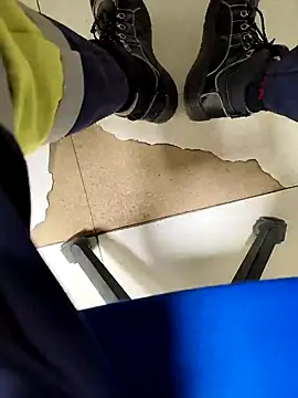 Snapshot of coppiapazza chatting on February 5, 5:20 pm coppiapazza online show from February 5, 5:20 pm