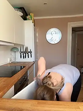 Hr Frk Olsen online show from October 14, 9:43 am