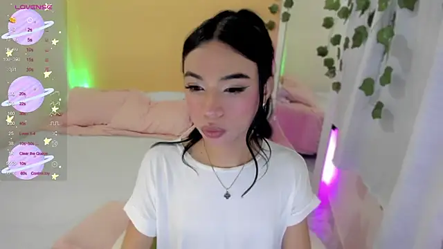 AndreaSweet  online show from January 22, 5:06 pm