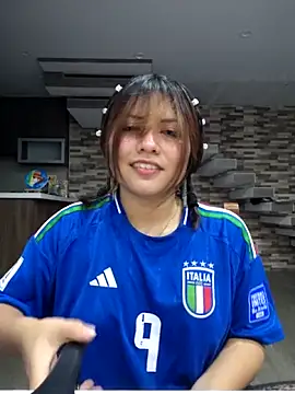 Elsa sweet online show from June 15, 1:19 am