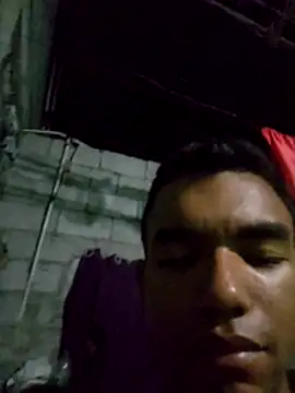 Snapshot of Reynold2608 chatting on May 13, 2:09 am Reynold2608 online show from May 13, 2:09 am