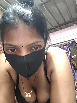 queensenorita online show from February 28, 9:32 am