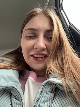 Sunny   Bunny online show from February 20, 1:11 pm