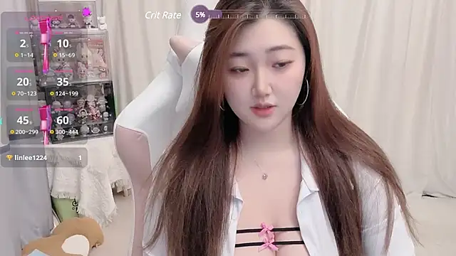 Snapshot of Stars_Elyn chatting on March 14, 12:29 pm Stars Elyn online show from March 14, 12:29 pm