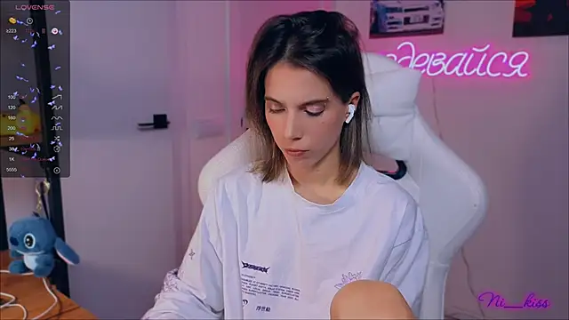  ni kiss online show from September 16, 5:03 pm