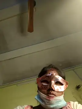 Snapshot of tinabhabhi chatting on December 31, 11:42 am tinabhabhi online show from December 31, 11:42 am