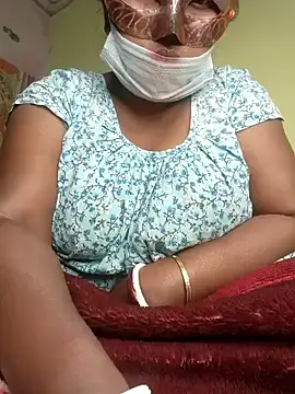 Snapshot of tinabhabhi chatting on January 6, 6:52 pm tinabhabhi online show from January 6, 6:52 pm