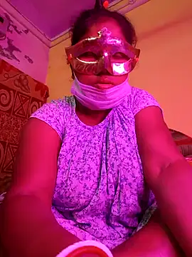 Snapshot of tinabhabhi chatting on January 20, 7:46 pm tinabhabhi online show from January 20, 7:46 pm