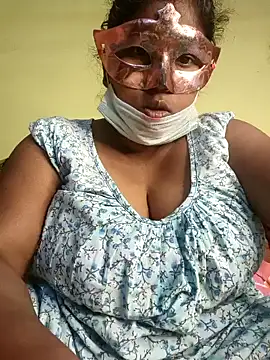 Snapshot of tinabhabhi chatting on January 31, 10:42 am tinabhabhi online show from January 31, 10:42 am