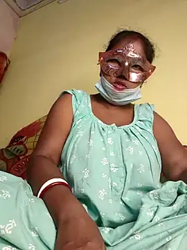 Snapshot of tinabhabhi chatting on March 13, 9:32 am tinabhabhi online show from March 13, 9:32 am