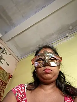 Snapshot of tinabhabhi chatting on September 27, 9:58 am tinabhabhi online show from September 27, 9:58 am